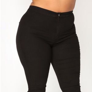 Black high wasted skinny jeans
